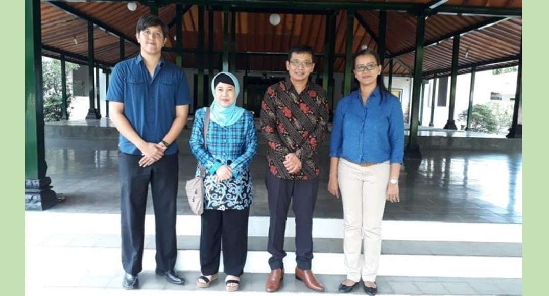 Farmasi UGM Bahas Pengembangan Jamu Berbasis Kearifan Lokal Bersama GKR Mangkubumi